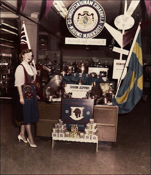 Eleanor Vaden working as a promotional model